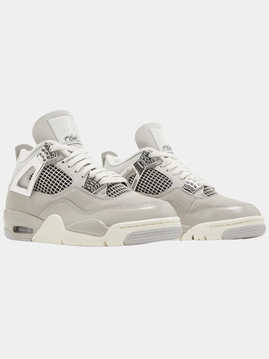 JORDAN 4 FROZEN MOMENTS