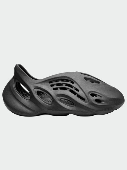 TENIS YEEZY FOAM RNR ONYX
