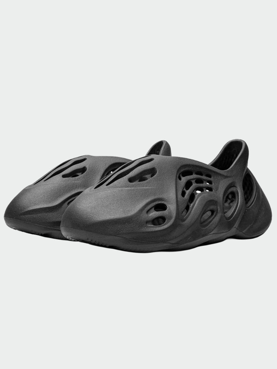 TENIS YEEZY FOAM RNR ONYX