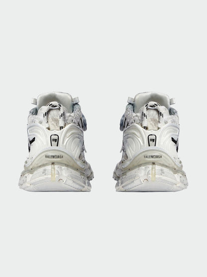 Balenciaga Runner Graffiti White