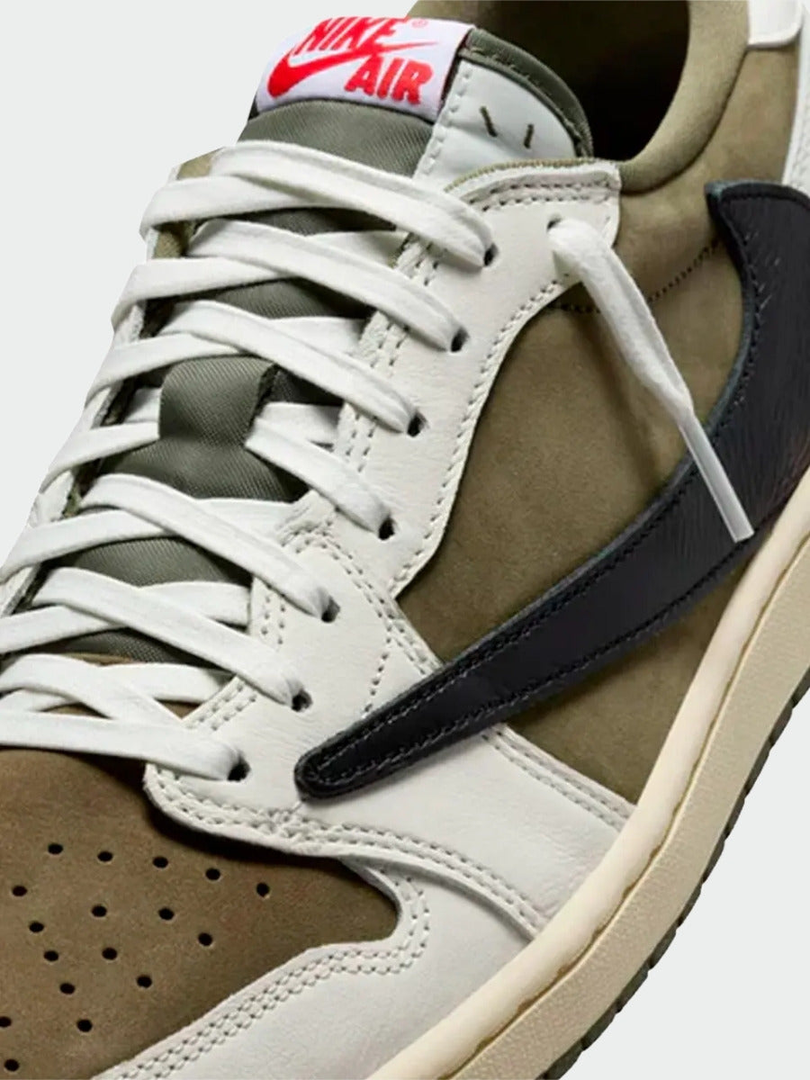 TENIS JORDAN 1 LOW OG TRAVIS SCOTT MEDIUM OLIVE — imagen 5