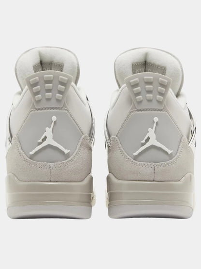 JORDAN 4 FROZEN MOMENTS