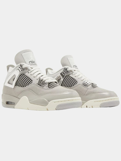JORDAN 4 FROZEN MOMENTS