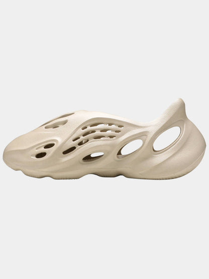TENIS YEEZY FOAM RNNR SAND