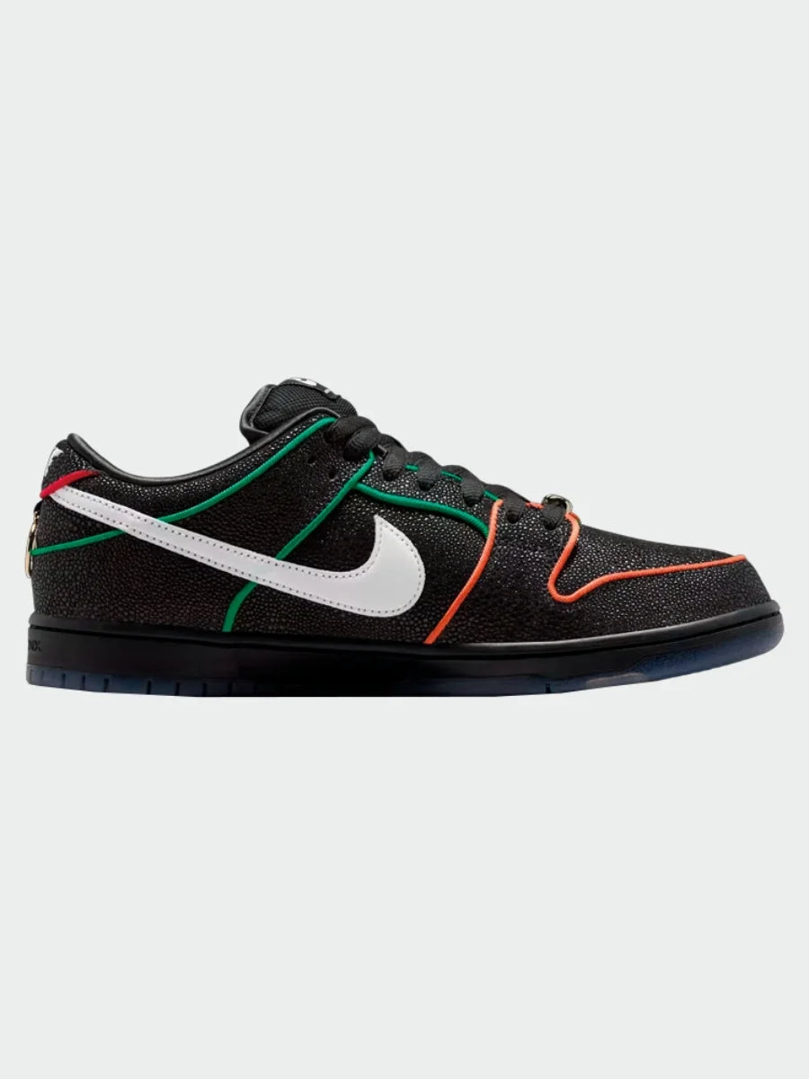 NIKE SB DUNK LOW BRONX GIRLS SKATE