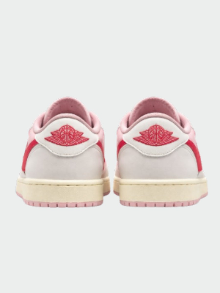 Jordan 1 Low x Travis Scott Shy Pink