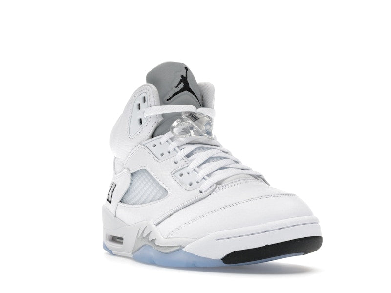 TENIS JORDAN 5 WHITE METALLIC 2026