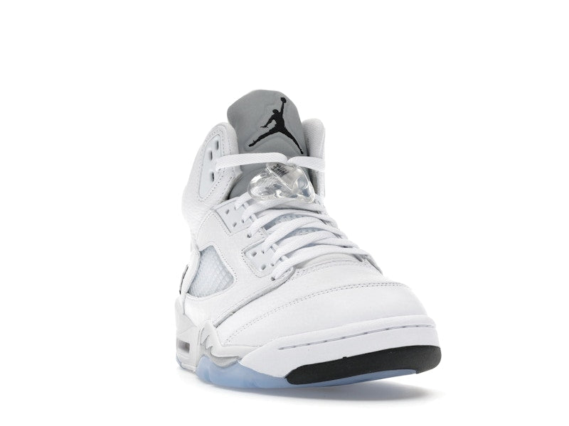 TENIS JORDAN 5 WHITE METALLIC 2026