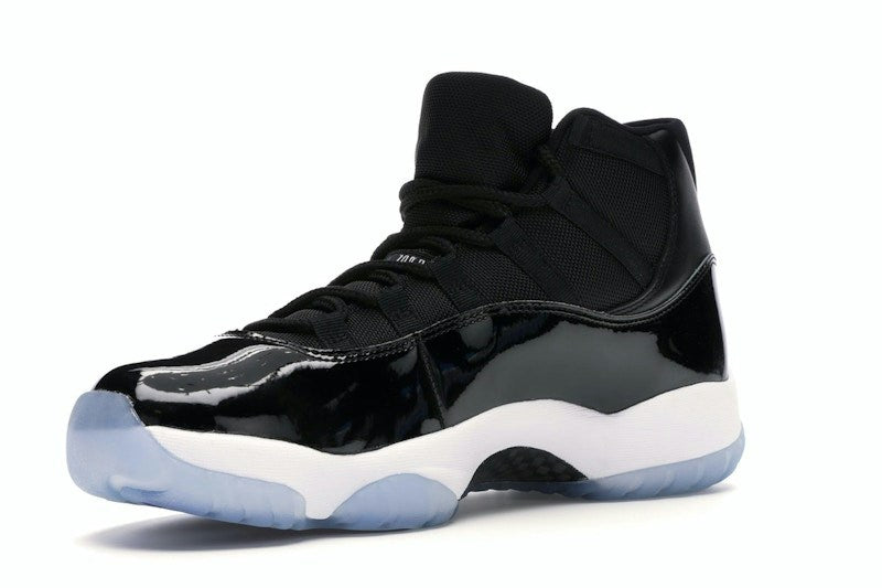 Jordan 11 Space Jam