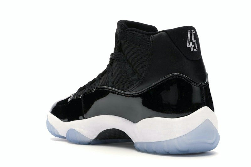 Jordan 11 Space Jam