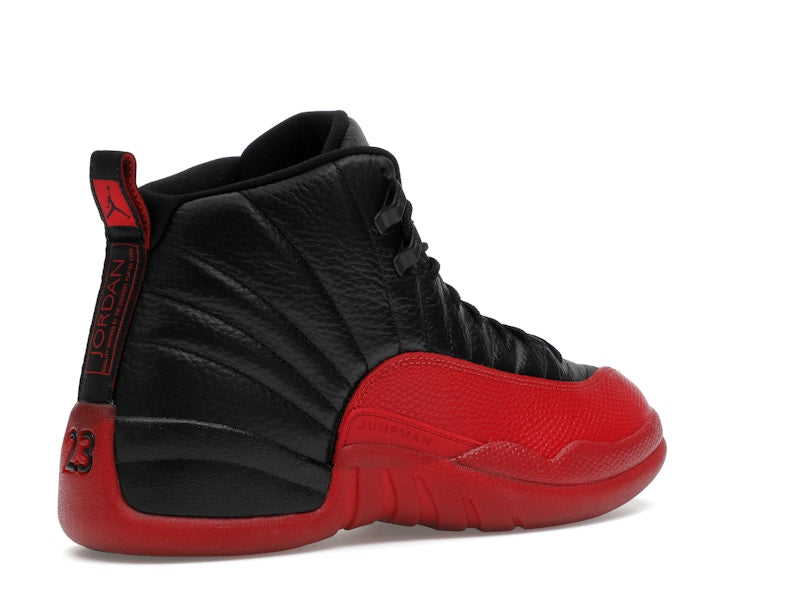 TENIS JORDAN 12 FLU GAME 2025